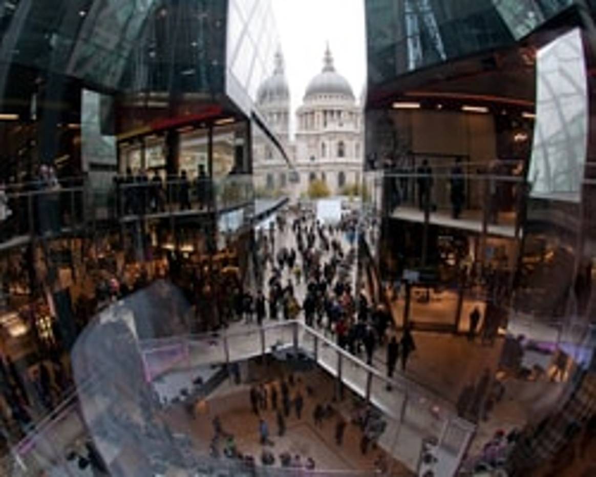 Square Mile of London pedestrianised for Christmas