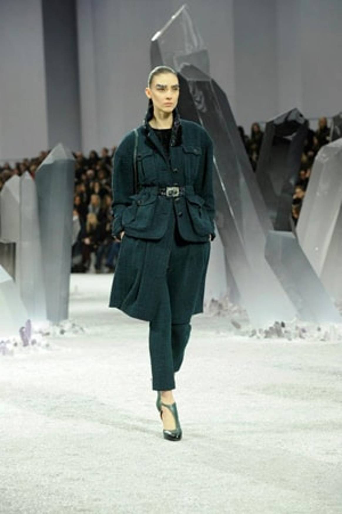 Chanel成为中国最受欢迎奢侈时尚品牌