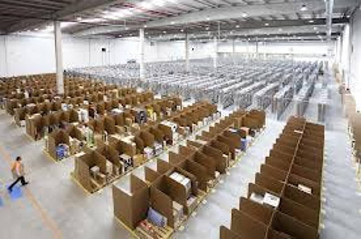 Amazon España crece y abrirá otro centro logístico