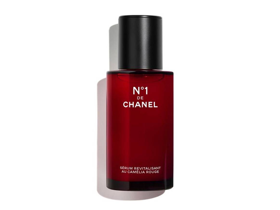 В Chanel запустили линию косметики под названием No.1