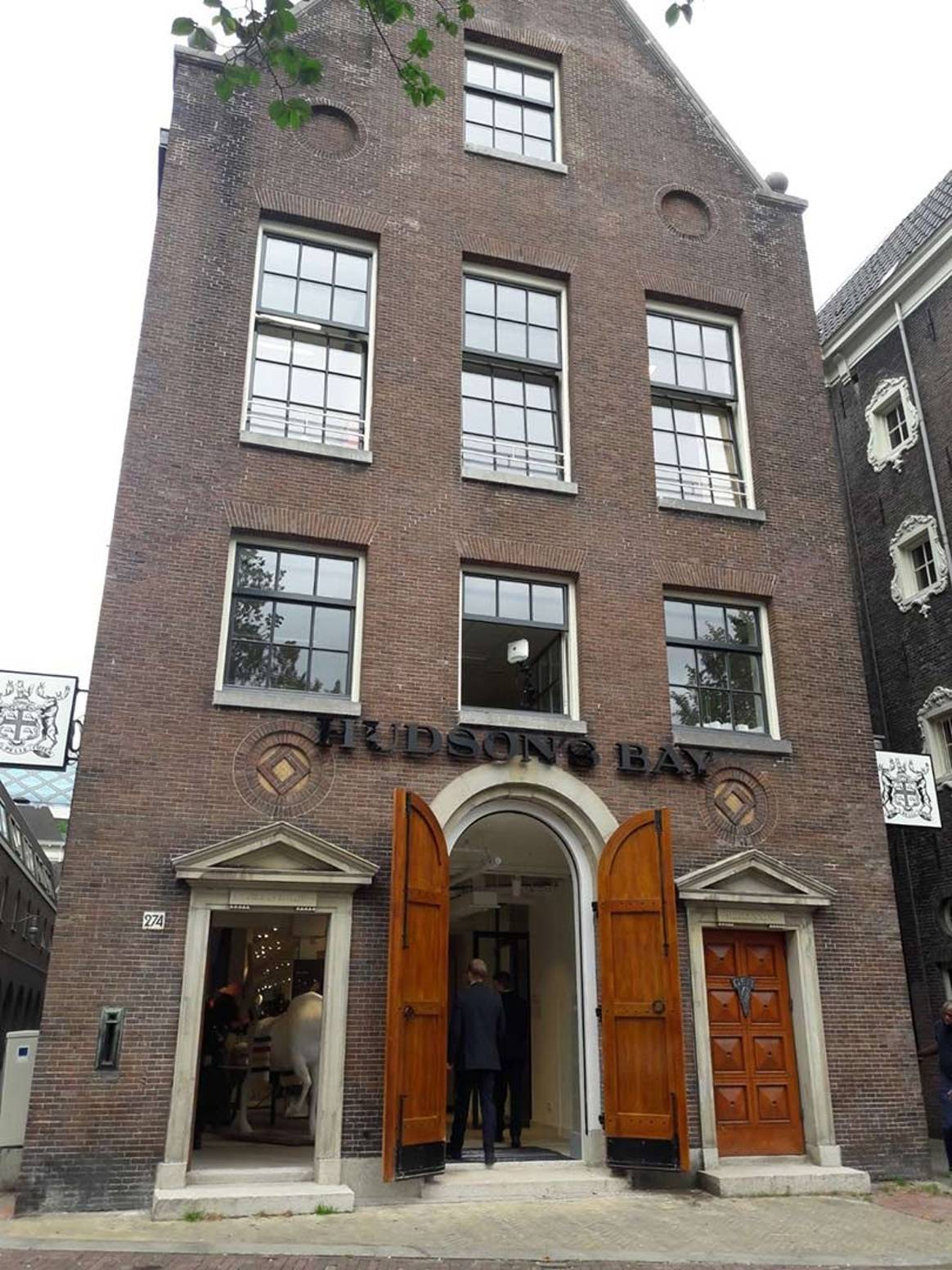 In beeld: Binnenkijken bij warenhuis Hudson's Bay Amsterdam