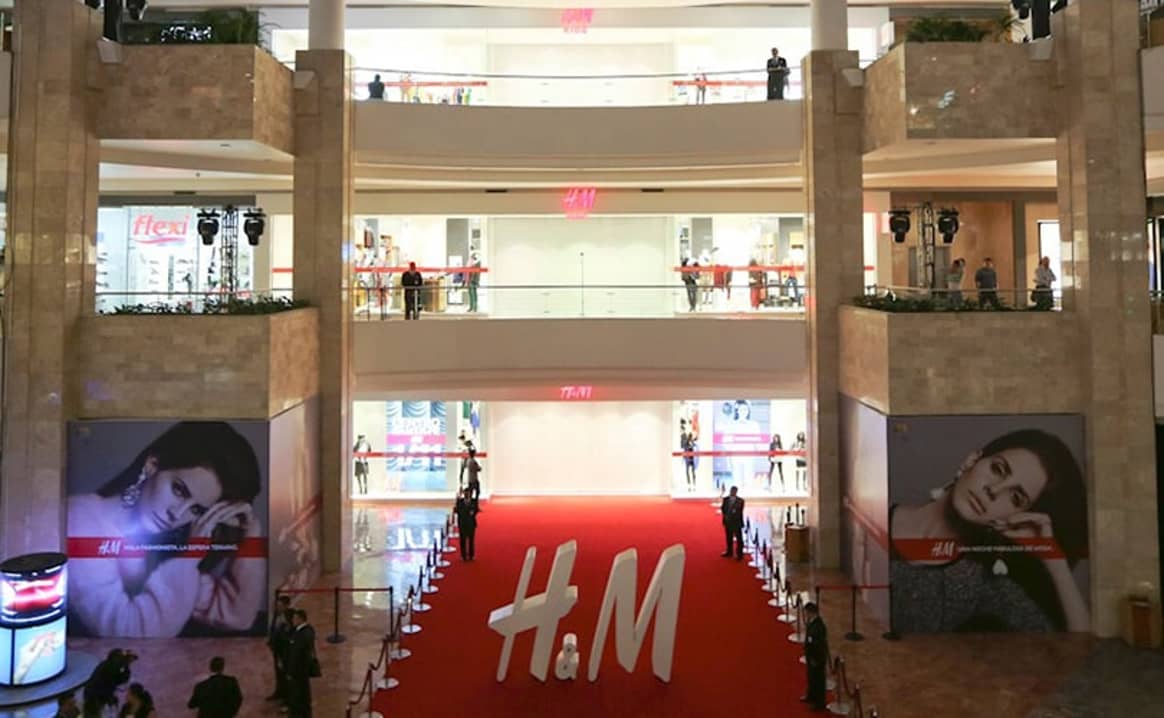 H&M отказывается от бесплатной доставки