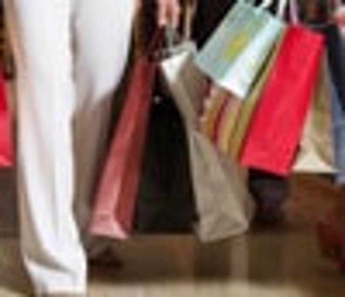 Россияне потратили 43 млрд долл на шопинг