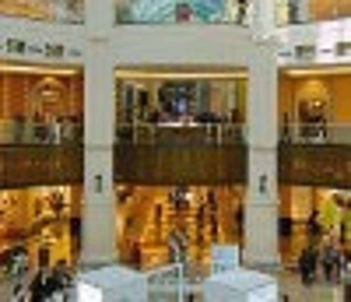 Bald größte Shopping Mall in Dubai