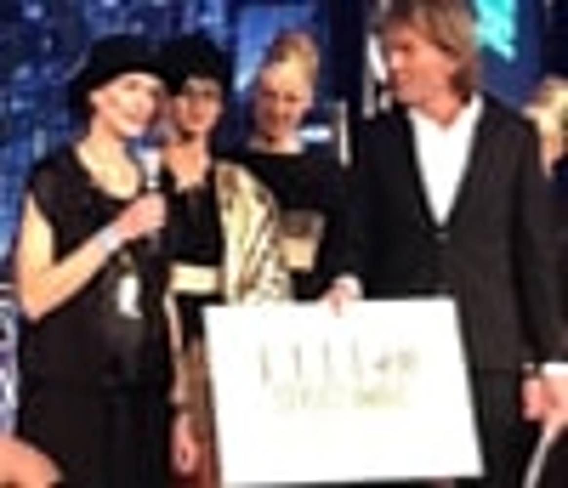Maaike Staal en Valentijn de Hingh winnen Elle Style Award