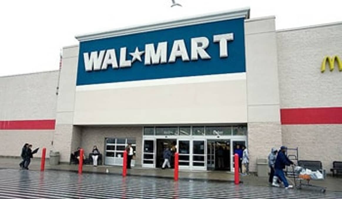 Wal-Mart seeks changes in India’s FDI norms