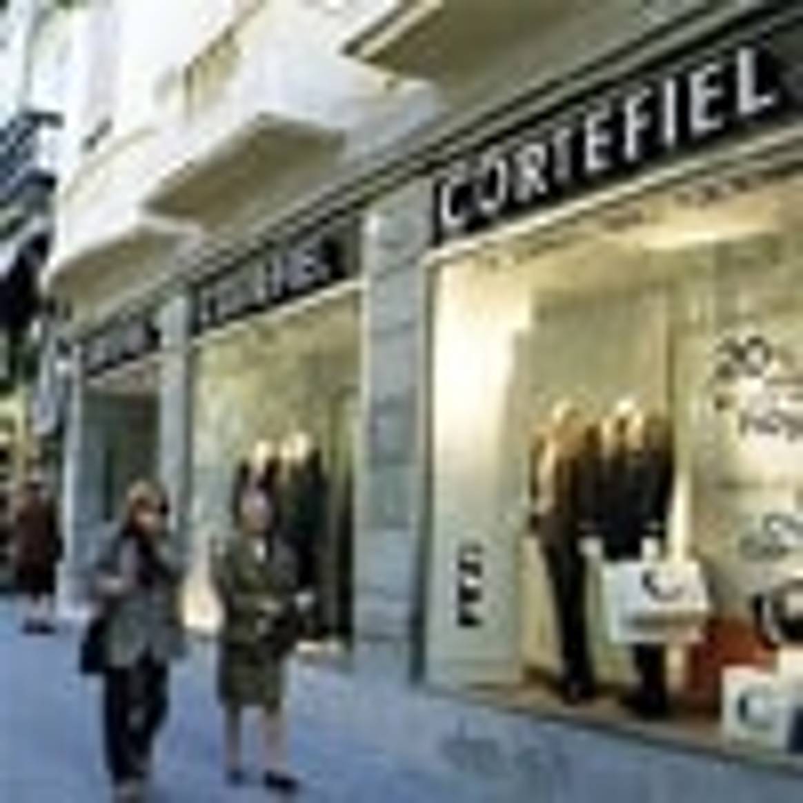 Cortefiel rehúsa la compra de Antonio Miró