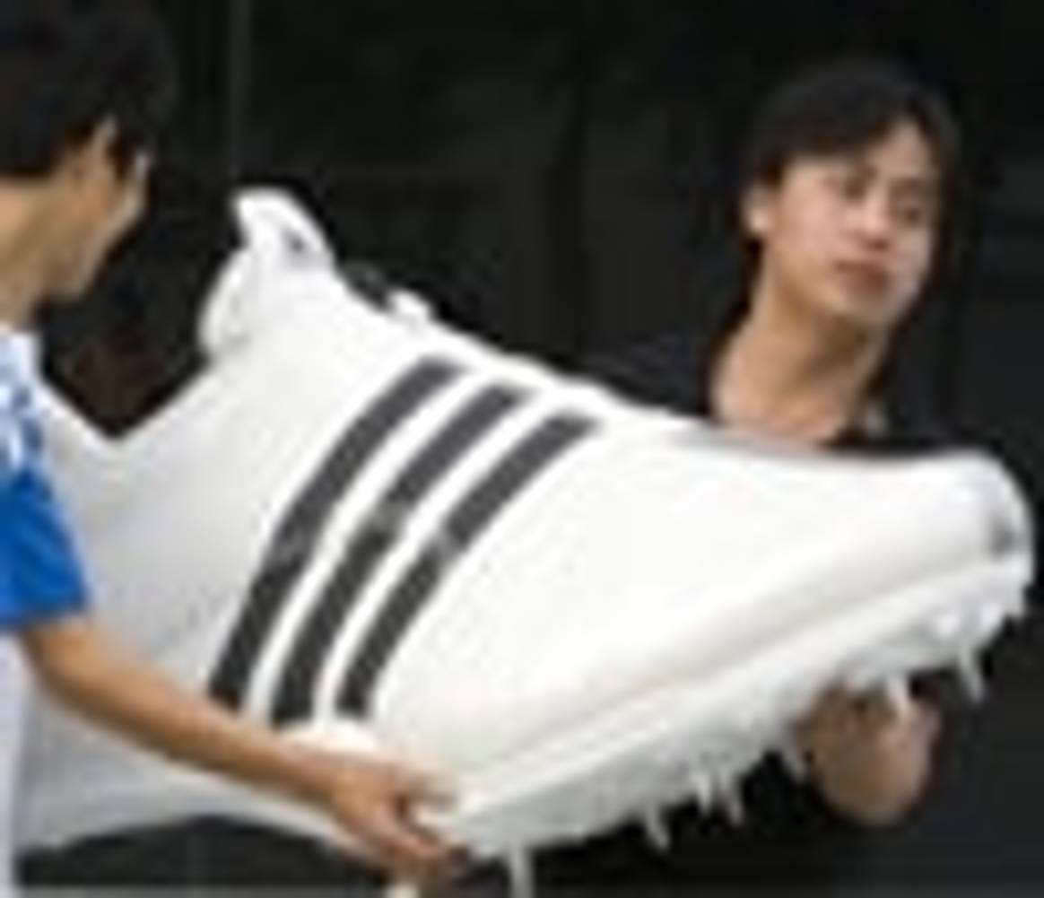 Adidas ferme sa seule usine en Chine