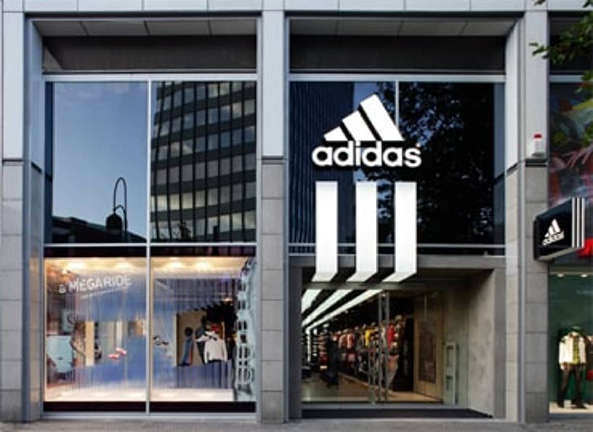 Adidas erhöht Gewinn und Jahresprognose