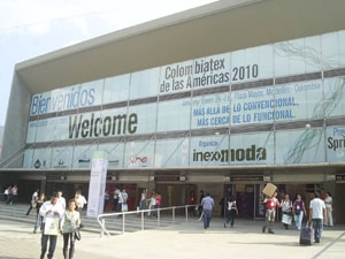 España promociona su textil en Colombiatex