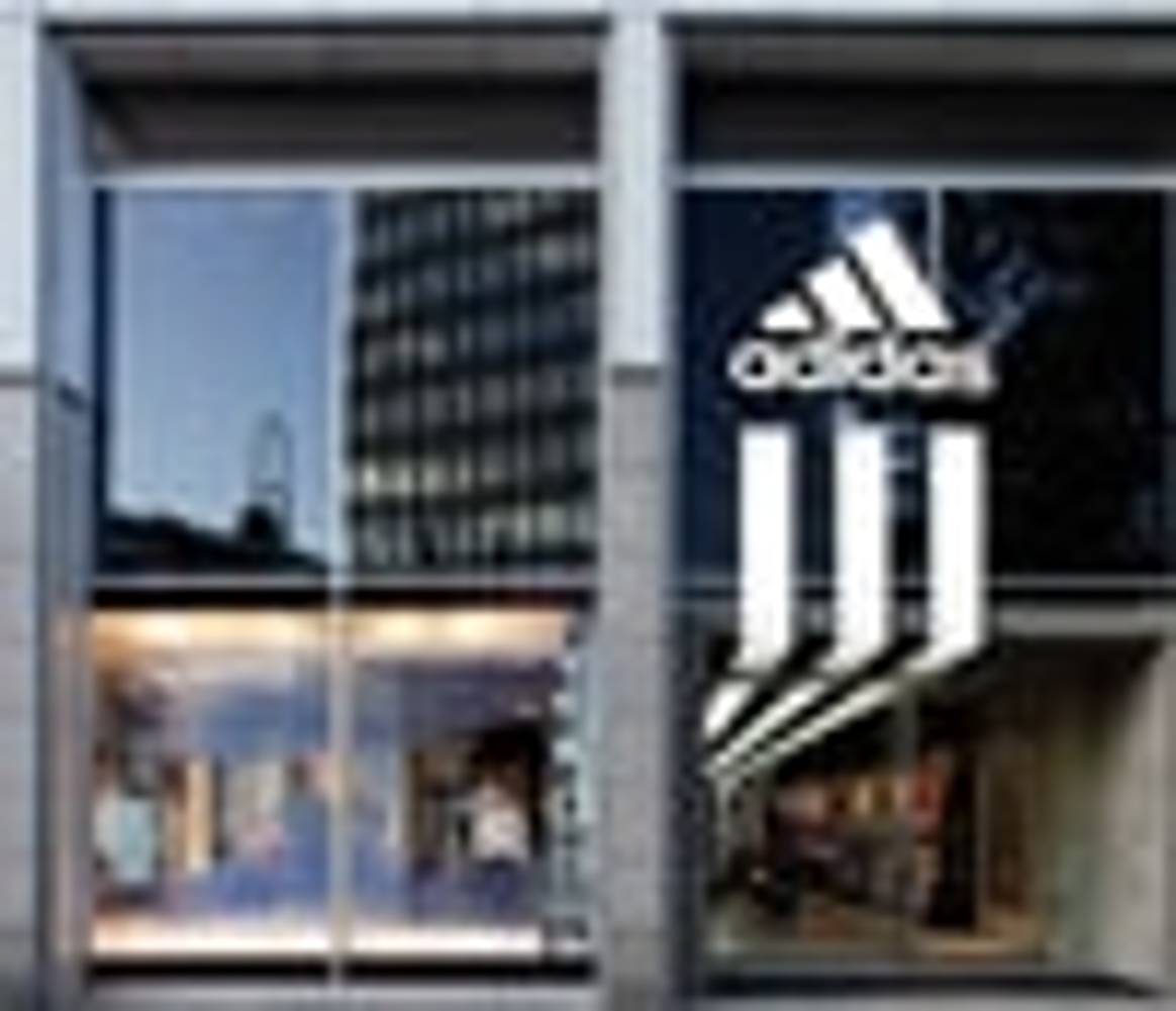Adidas verhoogt winstprognose; 'Verkoop beter dan ooit'