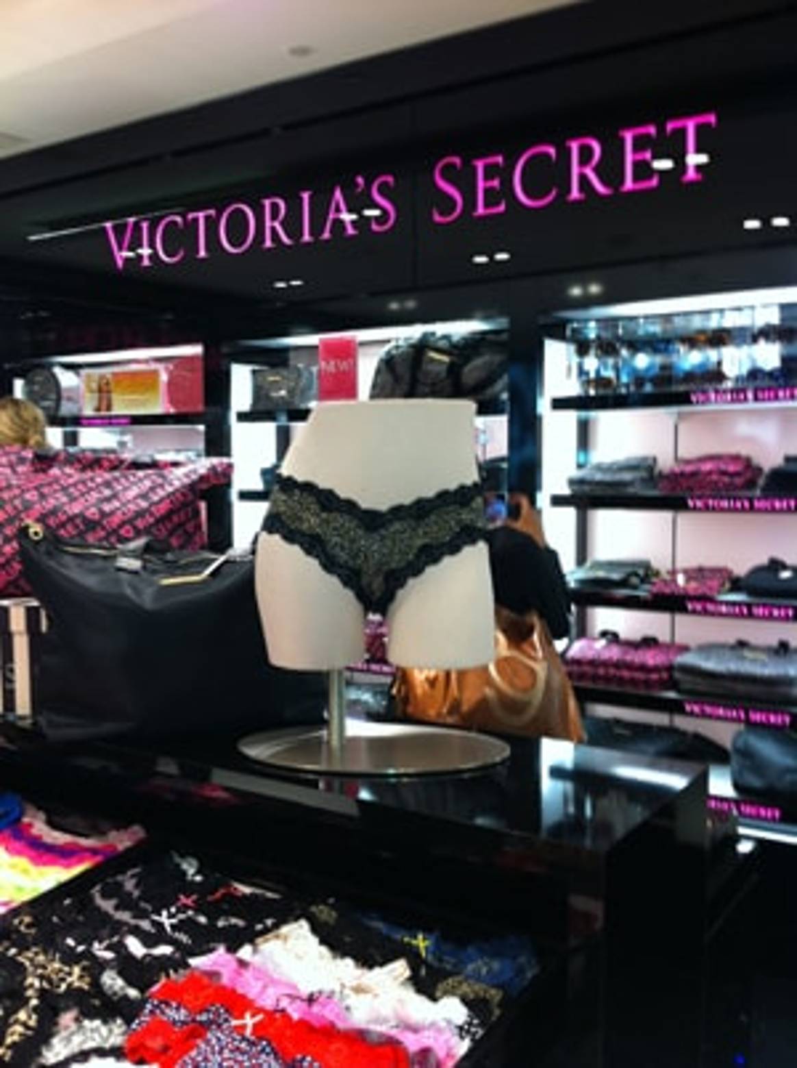 Eerste Victoria's Secret in Europa: vooral parfum