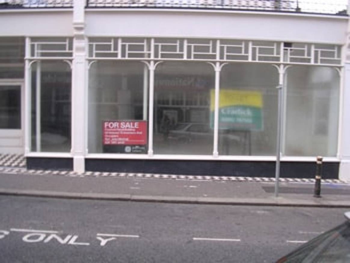 UK empty shops need to turn into residential