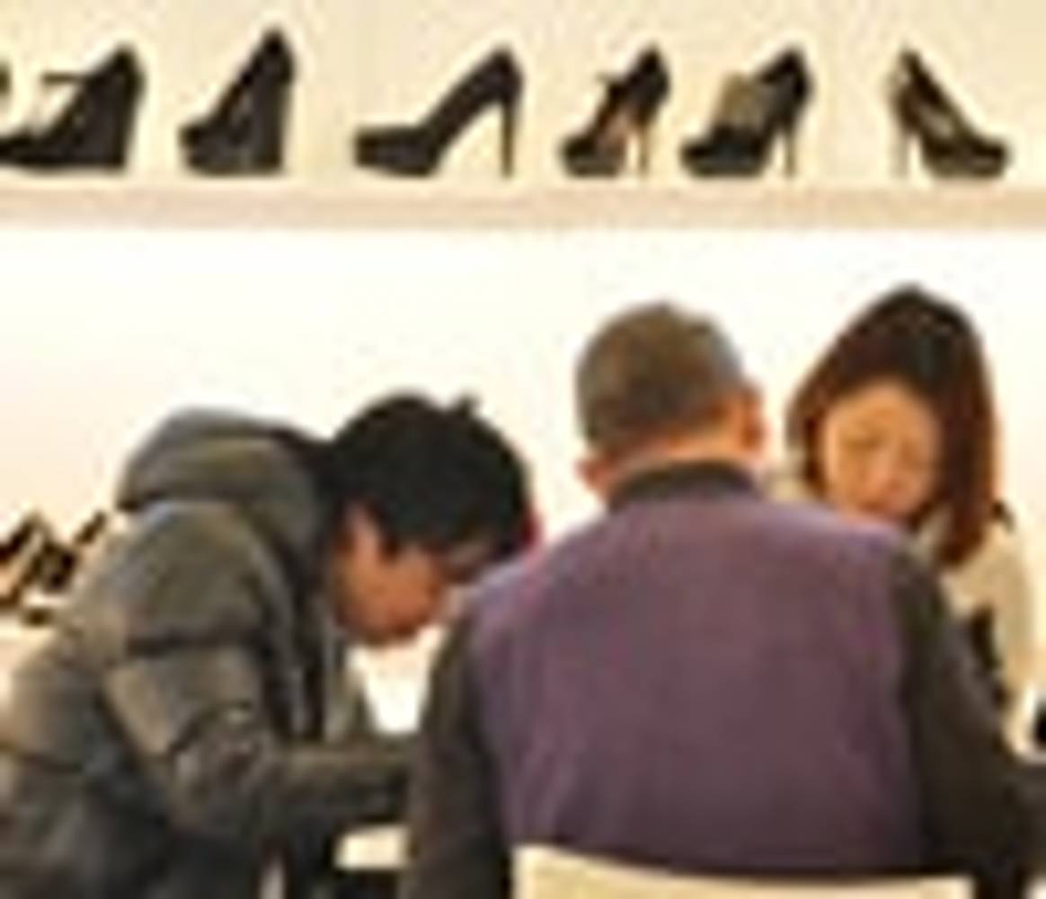 Calzado español se presenta en selecto salón de Japón