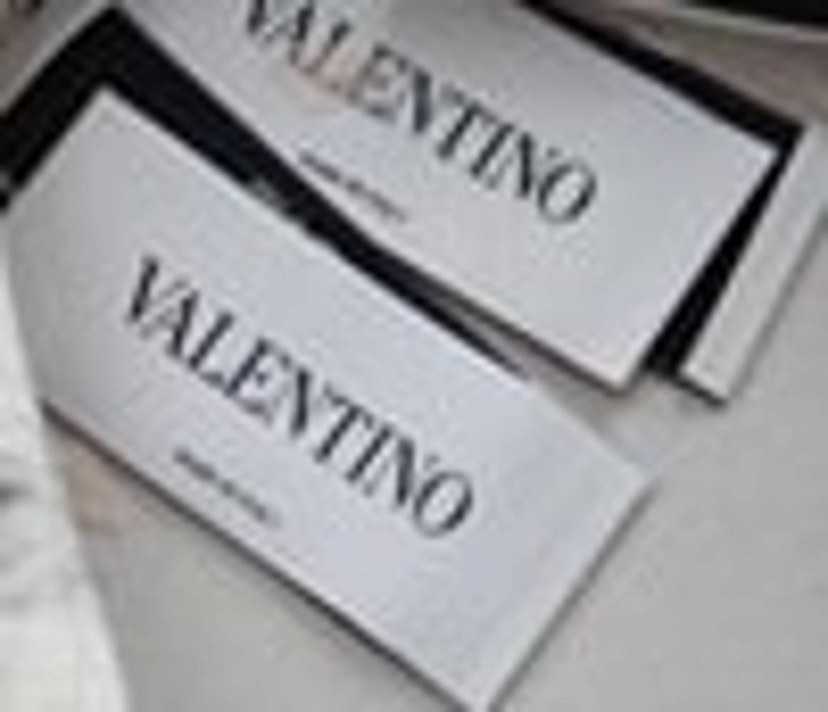 Valentino nommé Commandeur des Arts et Lettres