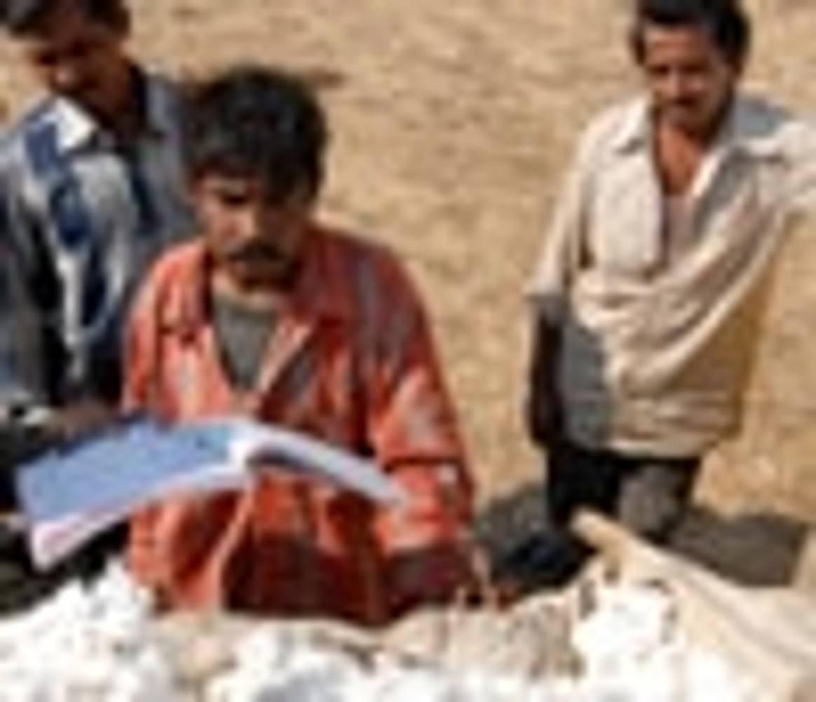 Govt allows cotton shipment approved till March 4