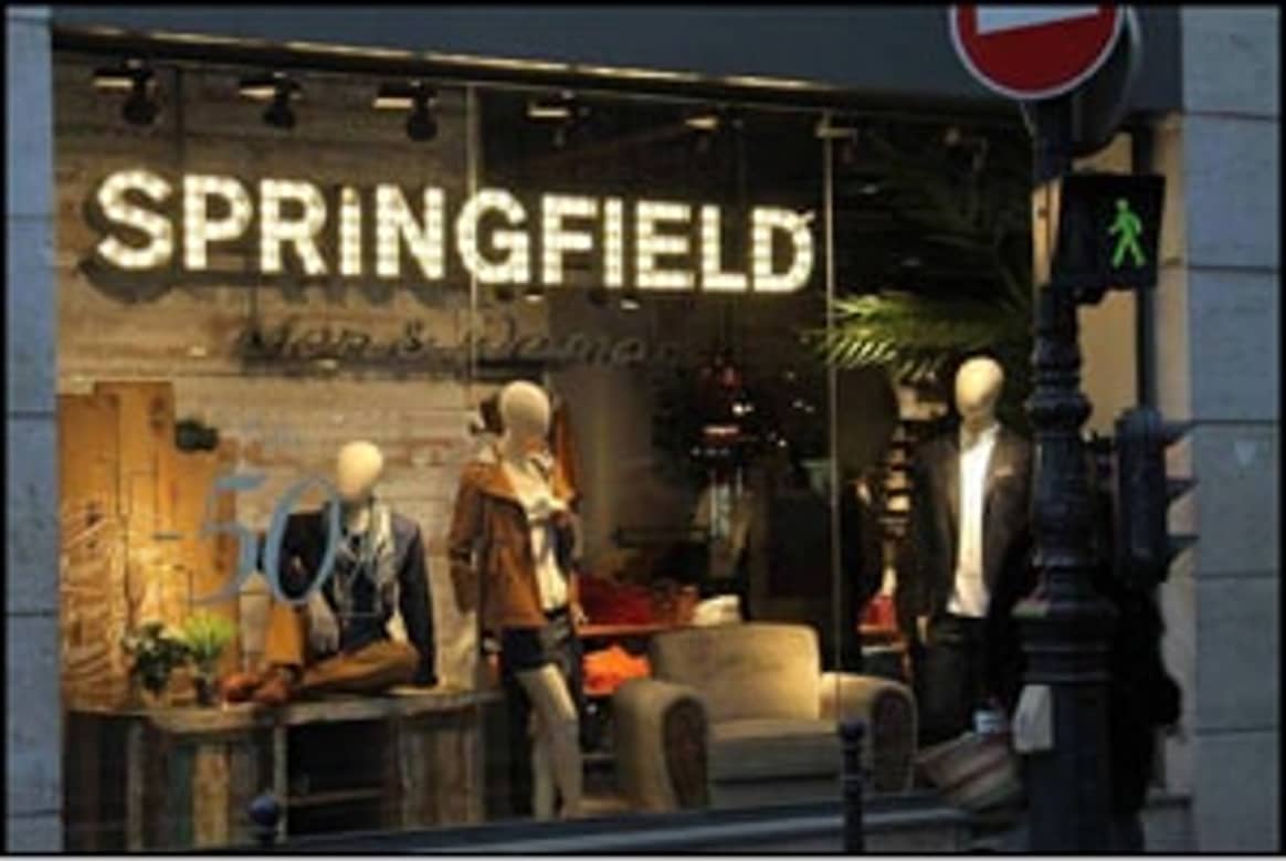 Springfield inaugura nuevo concepto de tienda en París