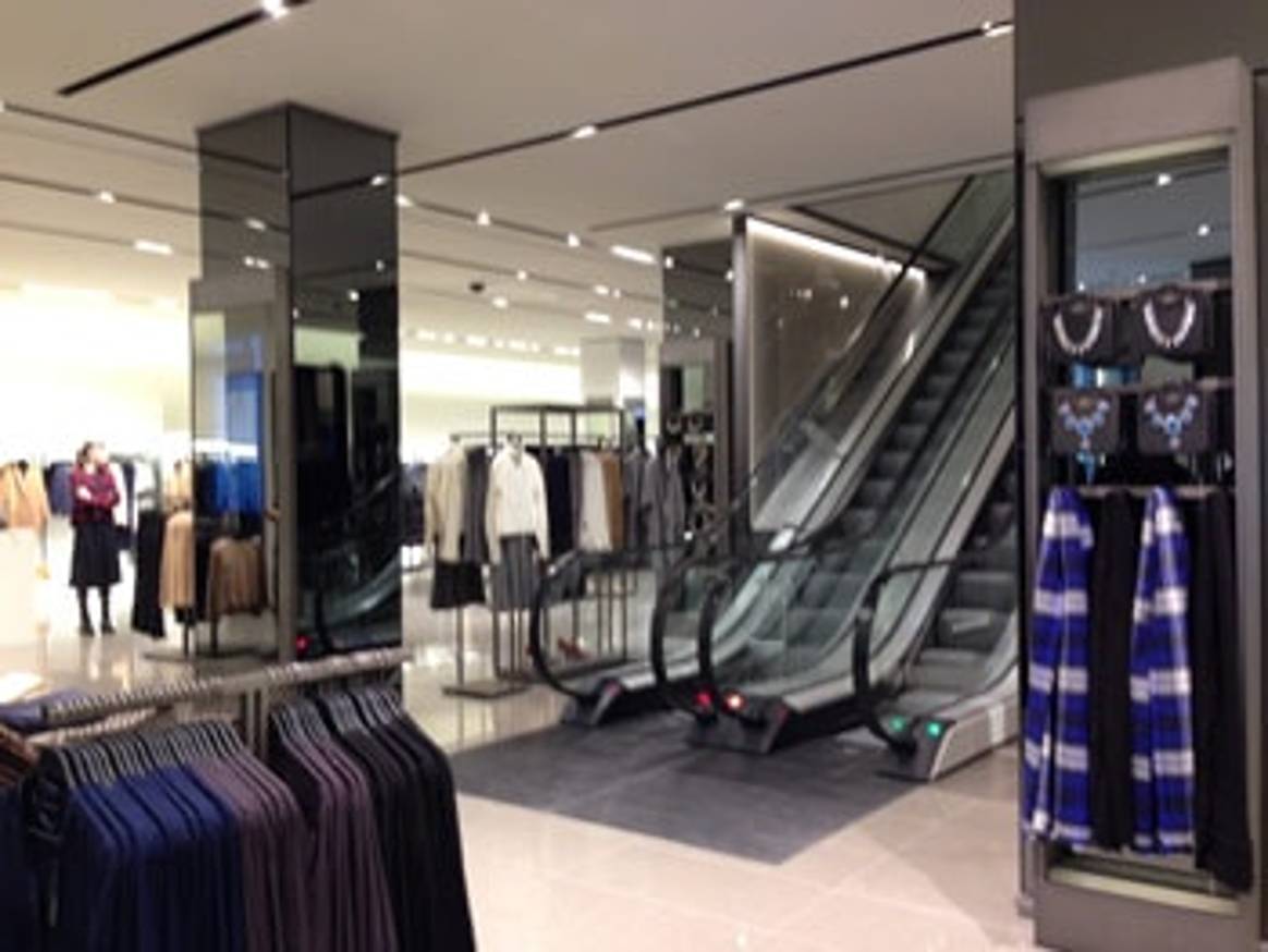 Vernieuwd Zara 'flagship' in Amsterdam weer open