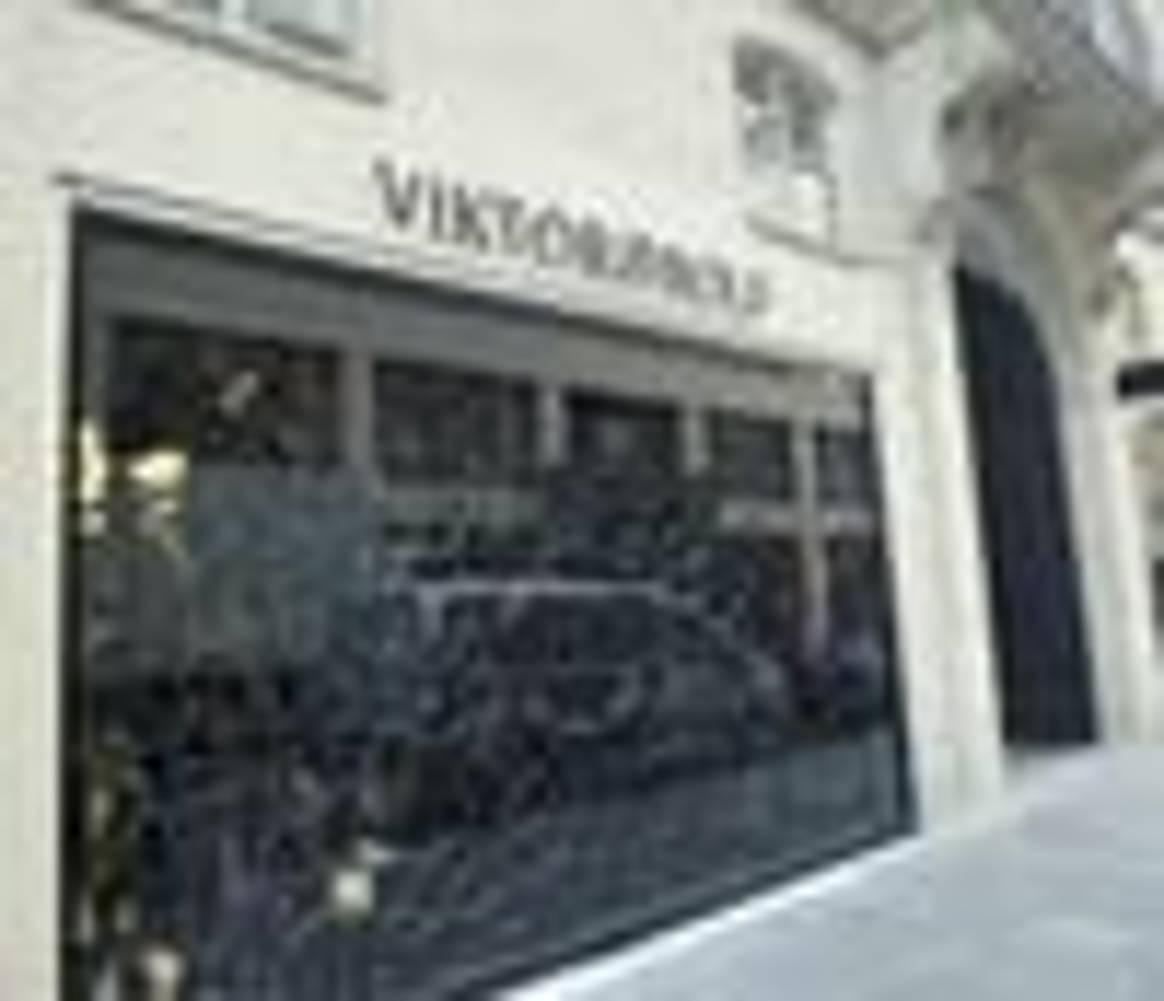 Viktor & Rolf opent ‘onzichtbare’ flagshipstore in Parijs