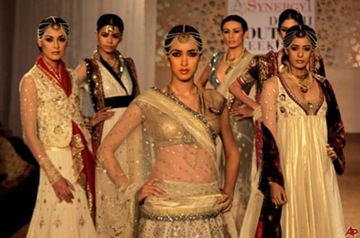 Couture enthält eigene Identität in Indien