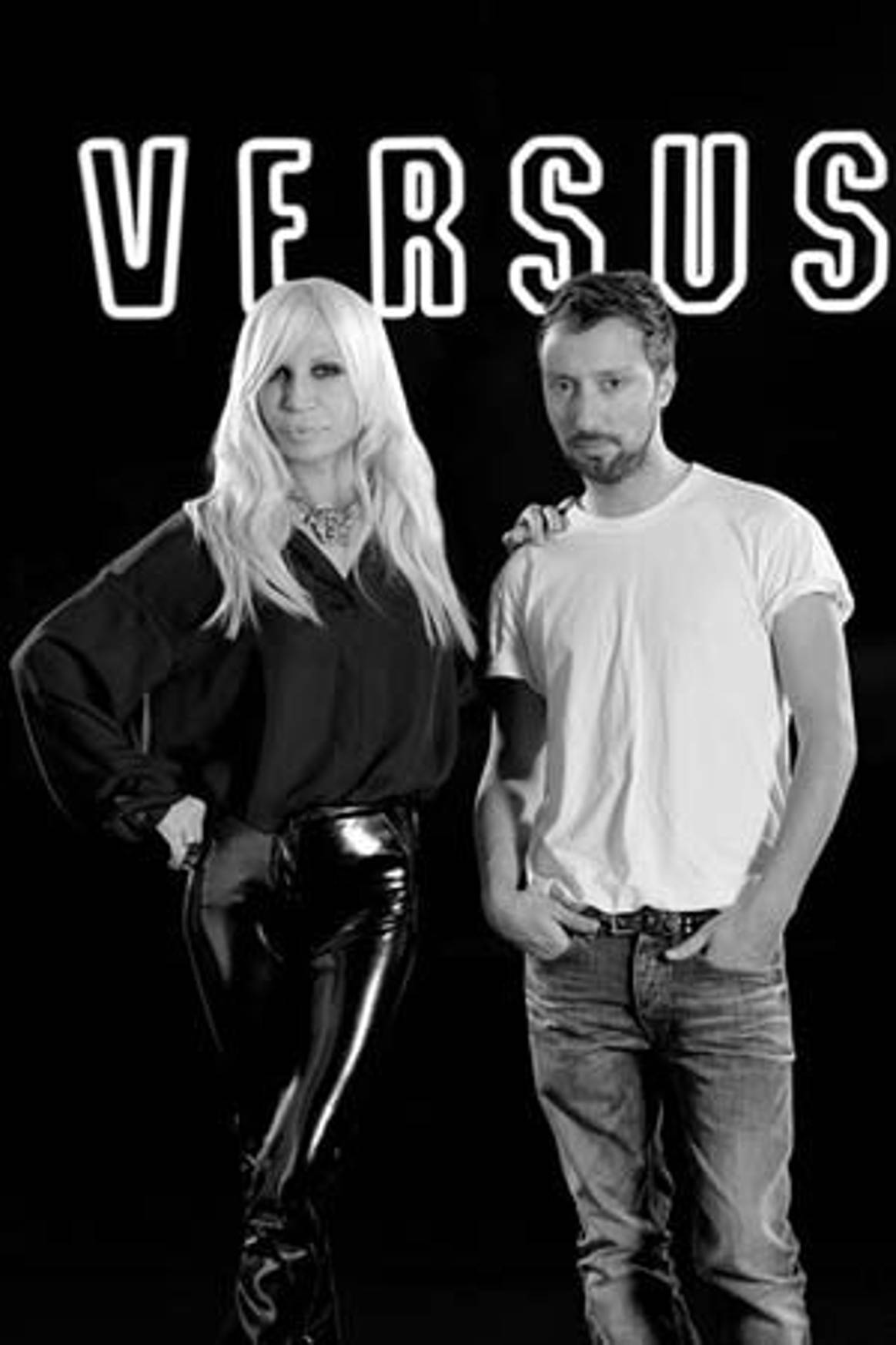 Versus Versace presenteert capsule-ontwerper Vaccarello