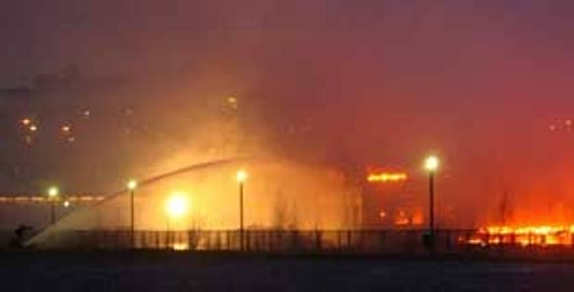 Asos ferme temporairement ses sites à cause d'un incendie