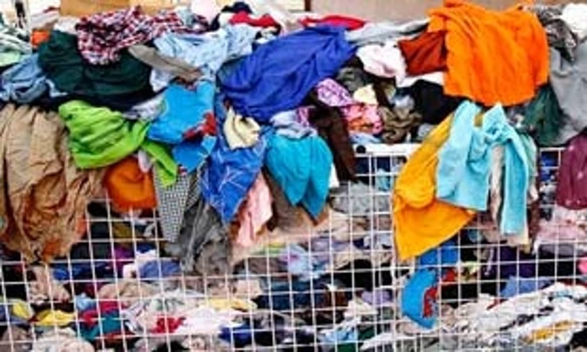 Britische Initiative geht Mode-Müllberge an