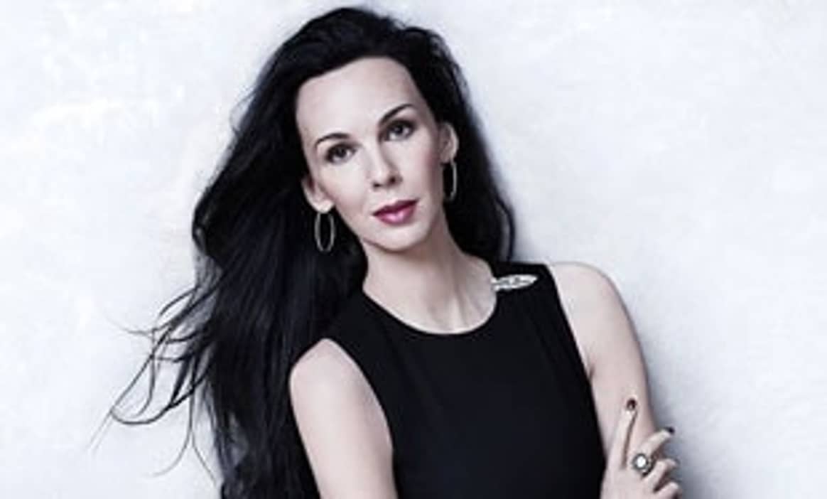 Analysis: L'Wren Scott and the pressures behind the facade