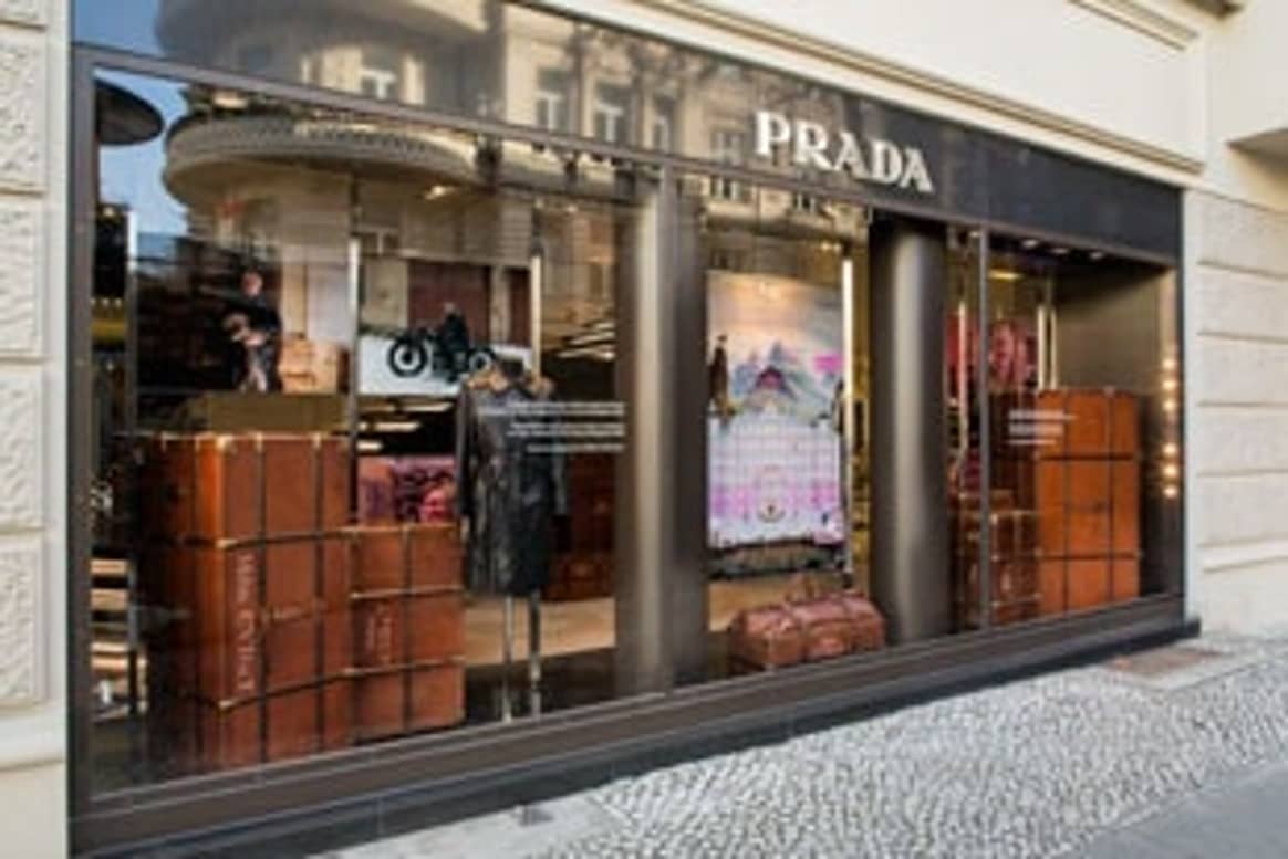 Дом моды Prada вернул свои активы в Милан