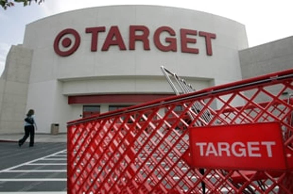 Target US segment sales down 0.9 percent in 2013