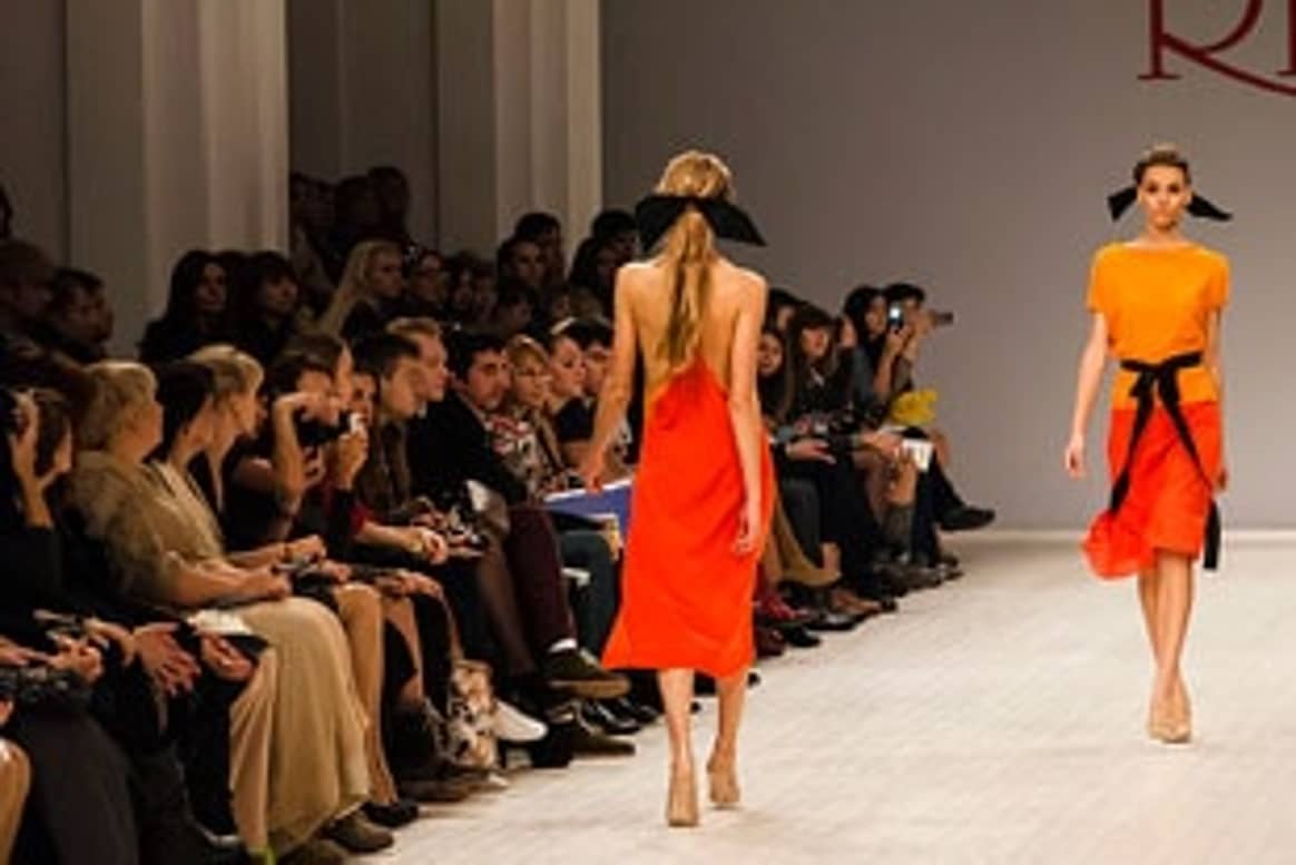Ucrania celebra una fashion week "desafiante"