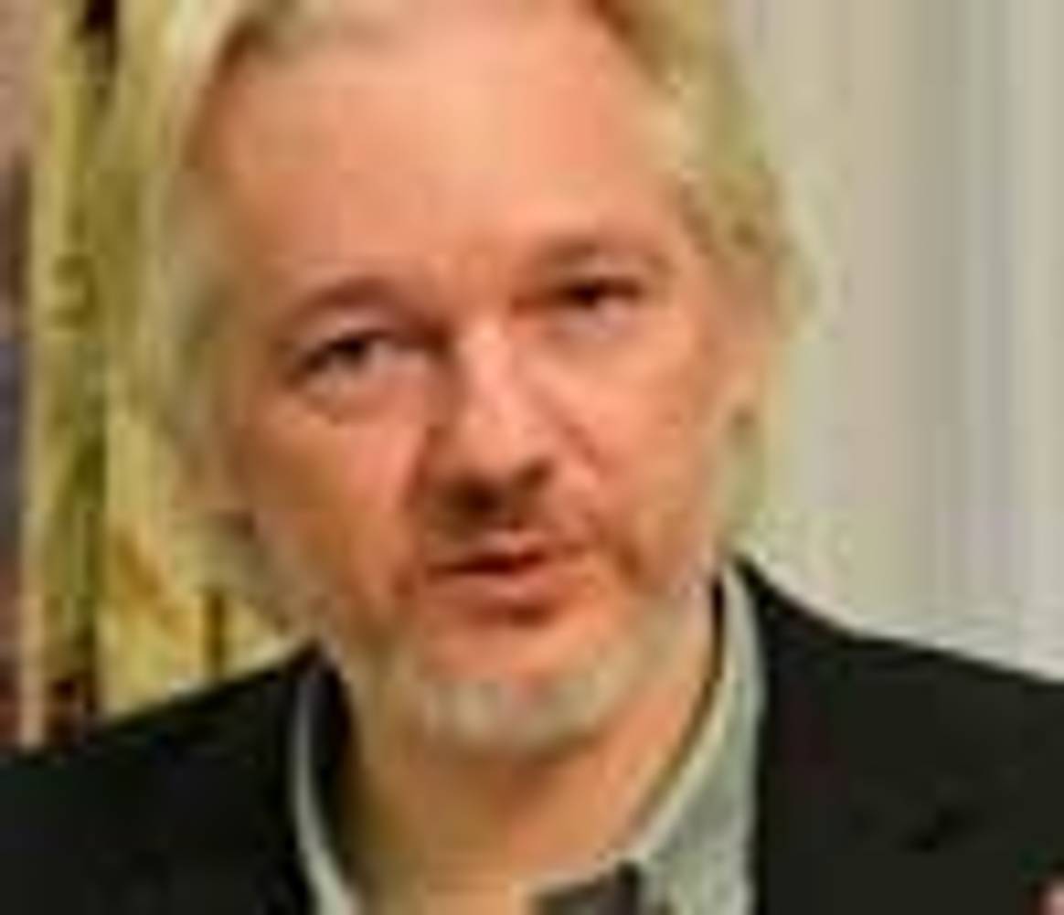 Основатель WikiLeaks создает линейку одежды