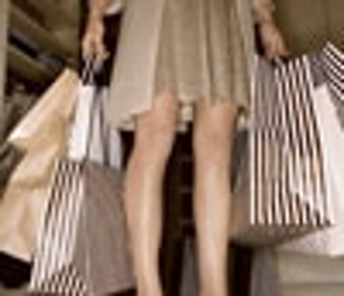 Uno de cada cinco españoles oculta sus compras