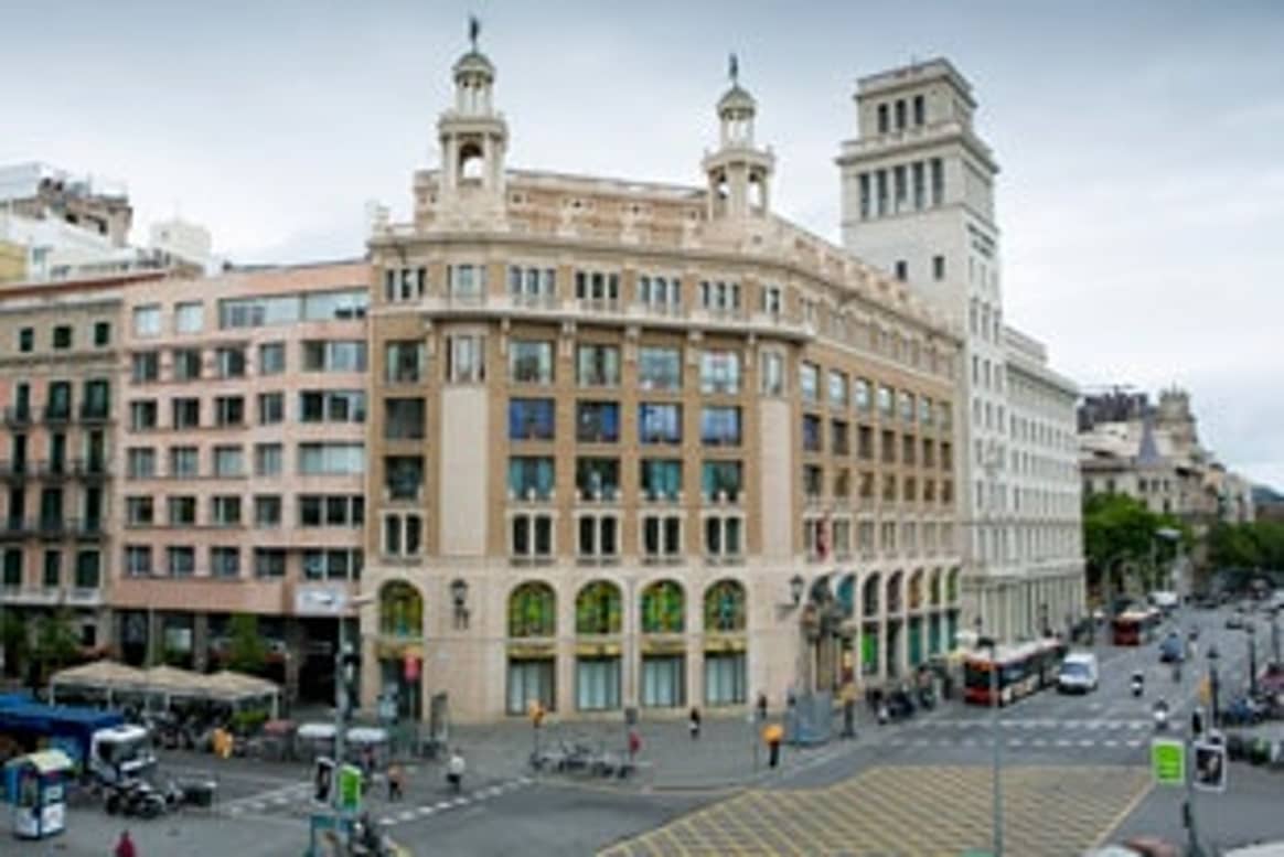 Desigual abrirá su tienda más grande del mundo en Barcelona