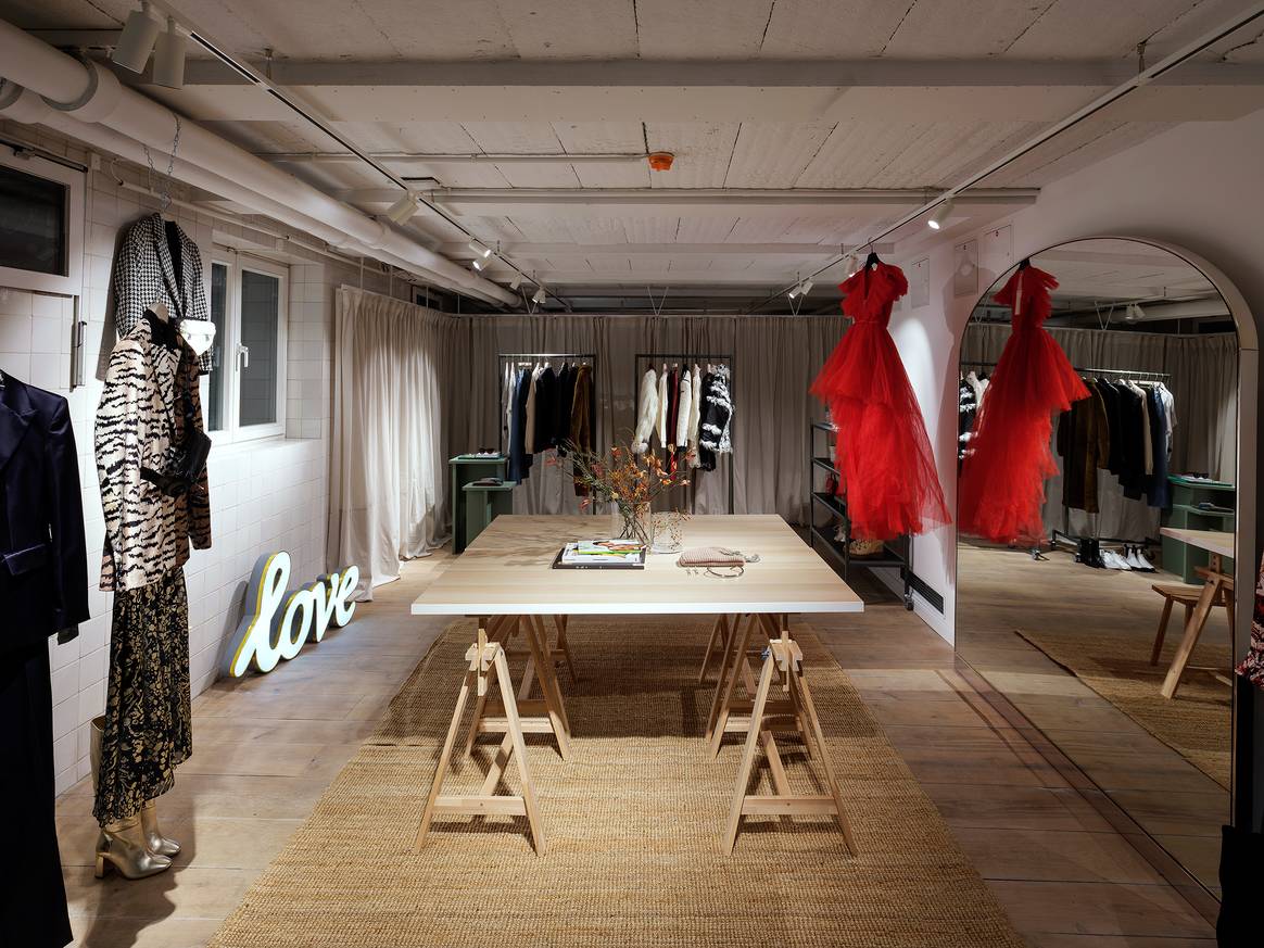 H&M opens first ‘hyper-local’ flagship store in Berlin