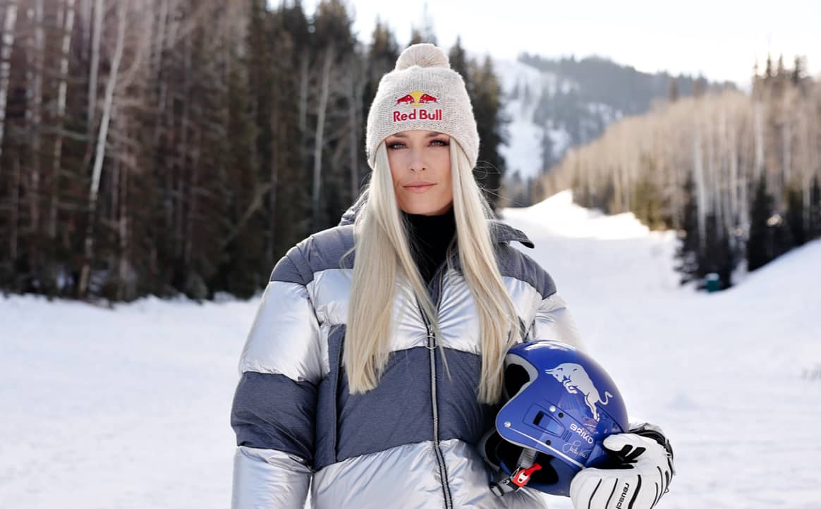 Lindsey Vonn launches ski helmet