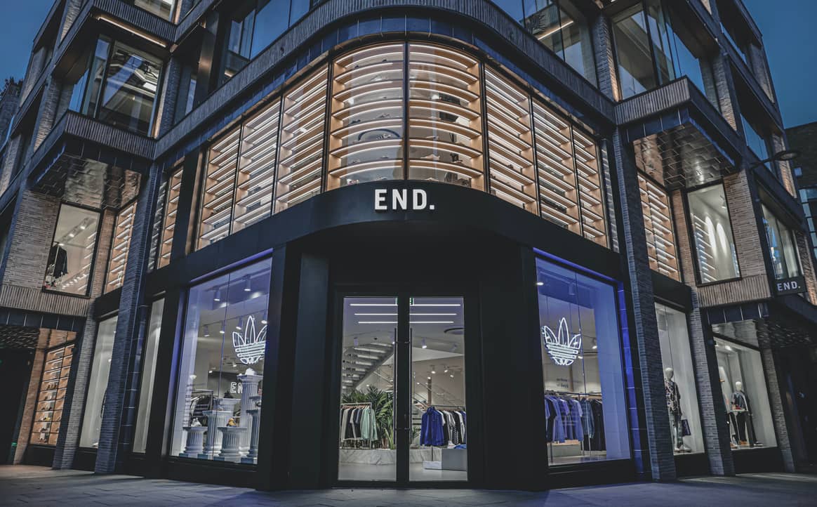 The Carlyle Group acquires majority stake in retailer End.