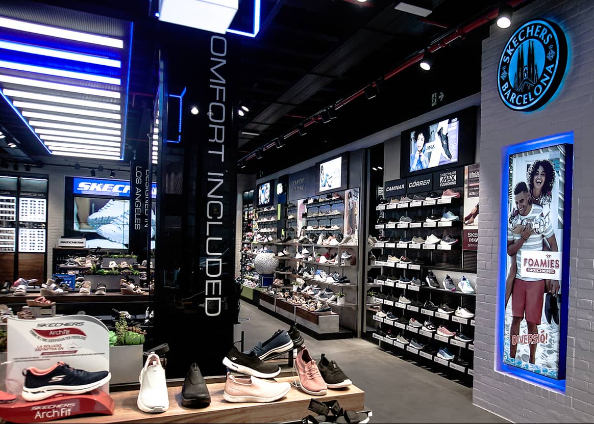 Photo Credits: Interior de la nueva flagship store de Skechers en Barcelona.