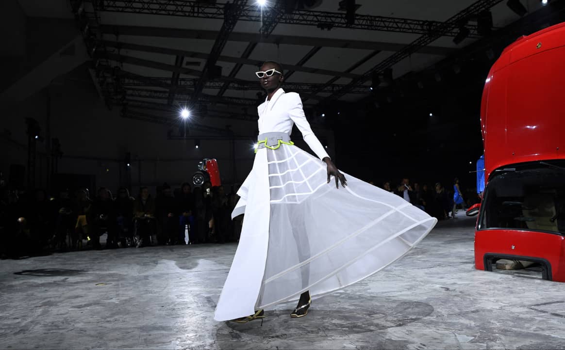 Beeld: Off-White FW21/22 by Anne-Christine POUJOULAT / AFP