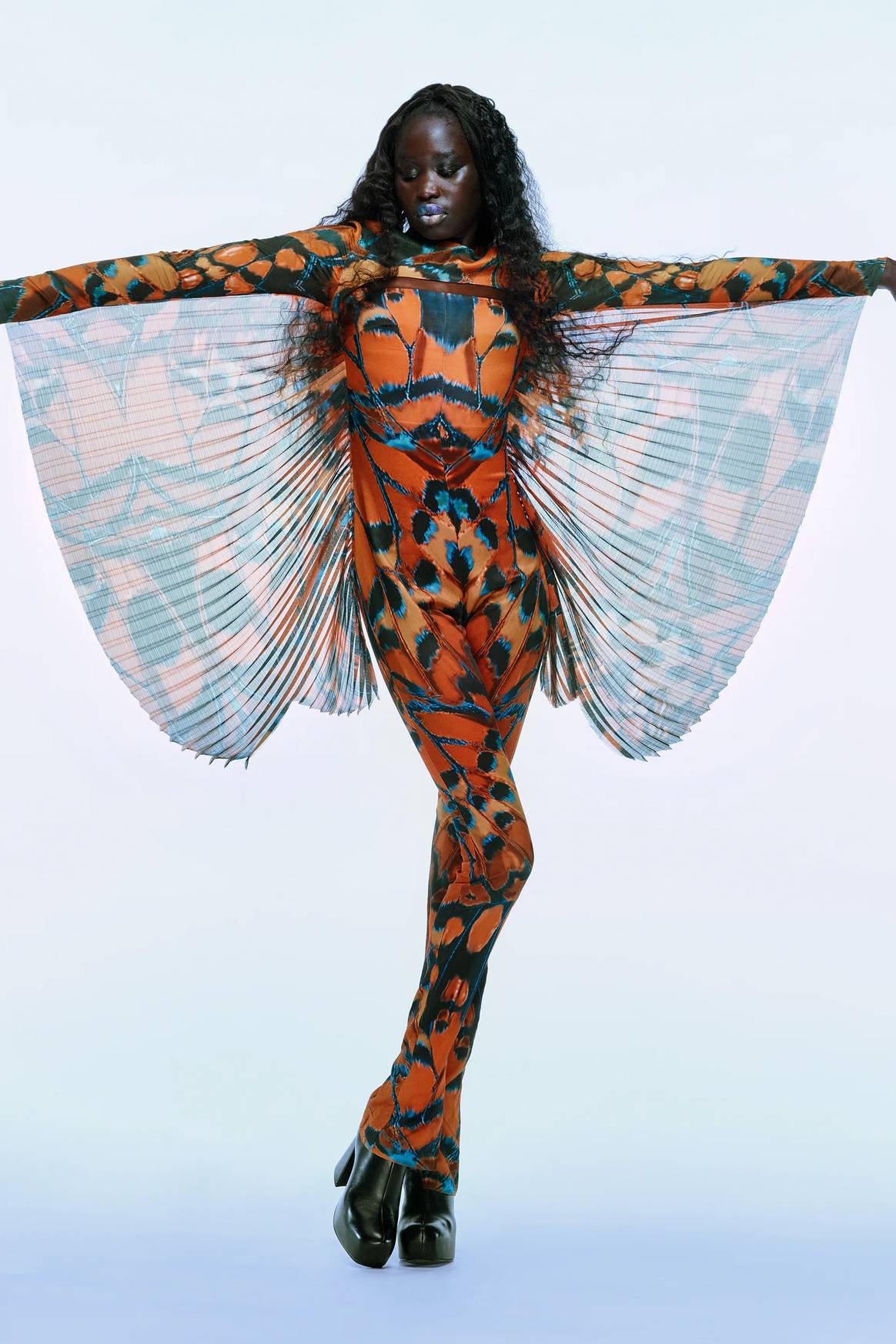 Imagen disfraz de mariposa por cortesía de Zara