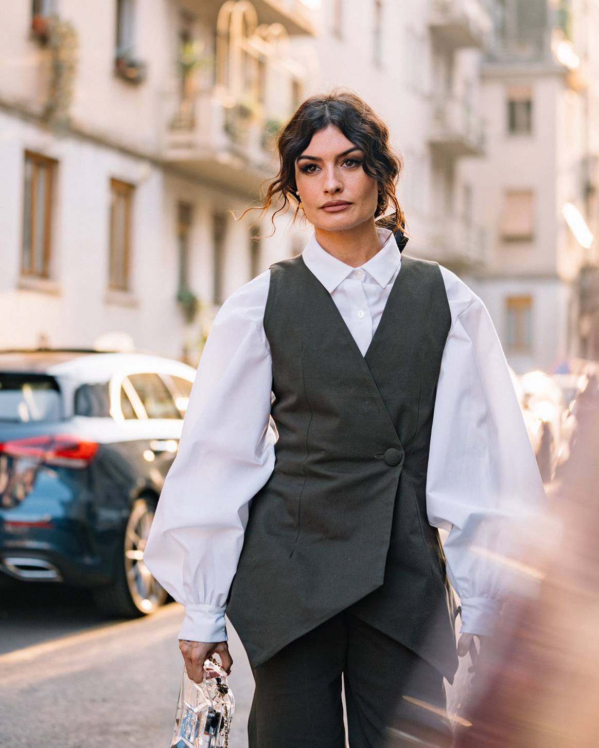 Photo Credits: Madame de Rosa, con un total look de JC Pajares de piezas disponibles en Zalando durante la última edición de Milán Fashion Week. Cortesía de JC Pajares.