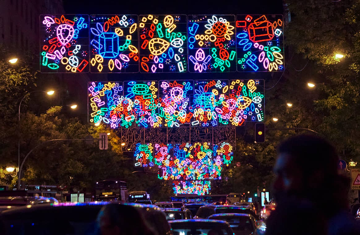 Photo Credits: Duyos, diseño de iluminación en la calle de Goya. Acme.