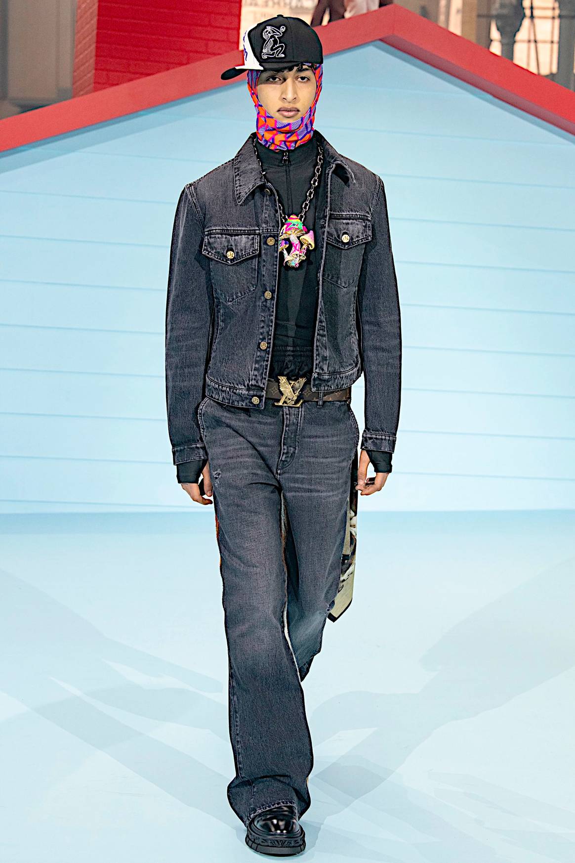 FW22 Denim Trends: soft acid, patches and quilted effects
