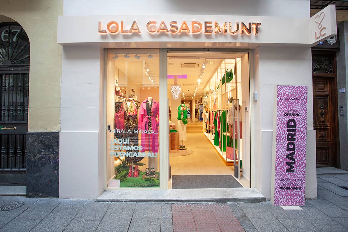 Photo Credits: Nueva flagship store de Lola Casademunt en el número 67 de la calle Fuencarral, Madrid.
