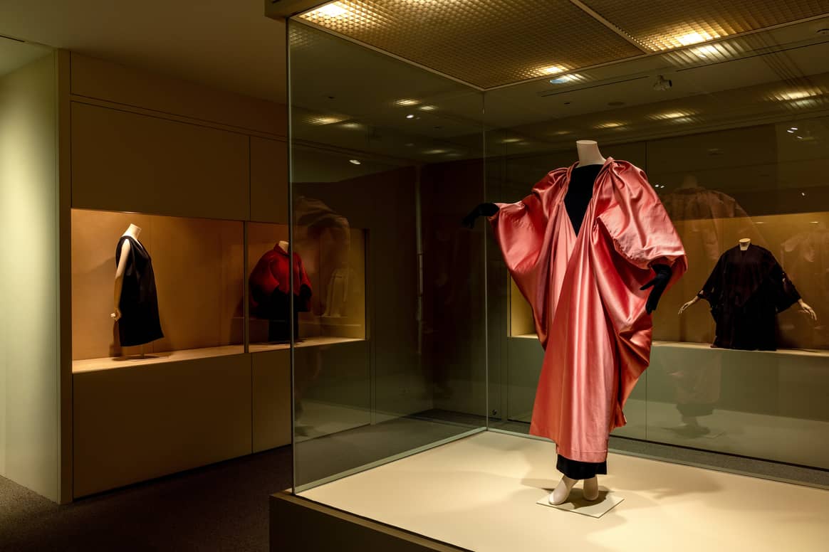 Ausstellungs-Ansicht von ‘Kimono Style: The John C. Weber Collection’/ 7. Juni 2022 – 20. Februar 2023 im Metropolitan Museum of Art, New York. Bild: Bruce Schwarz; mit freundlicher Genehmigung des Met