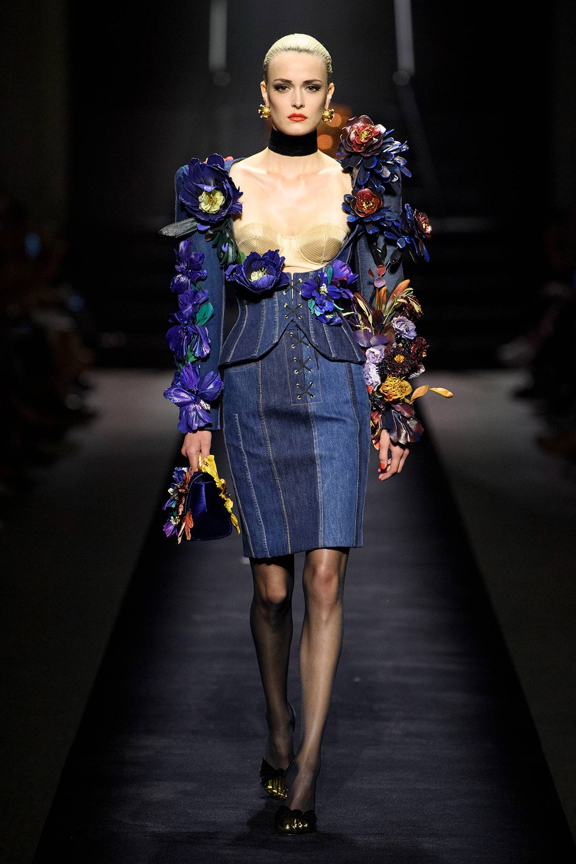 Photo Credits: Schiaparelli, colección alta costura “Renacer” para la temporada Otoño/Invierno 2022/2023 FW22.