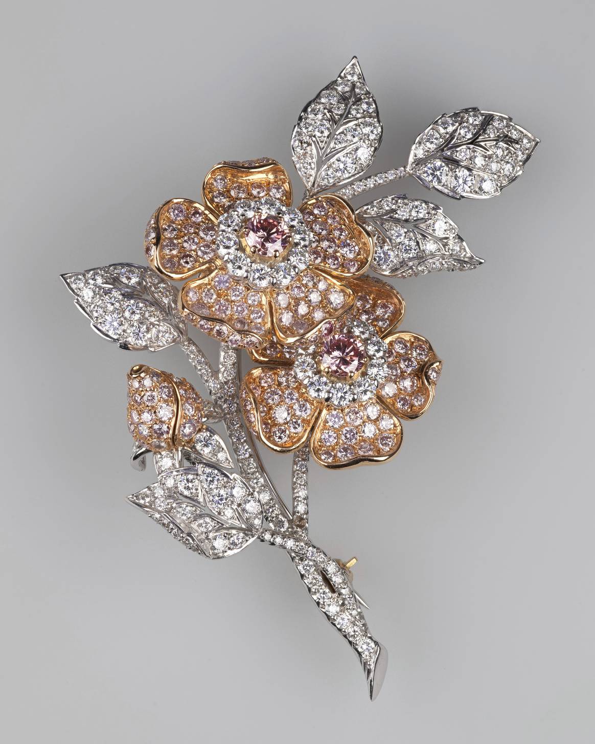 Image: Royal Collection Trust; The Queen’s Rose of England Brooch