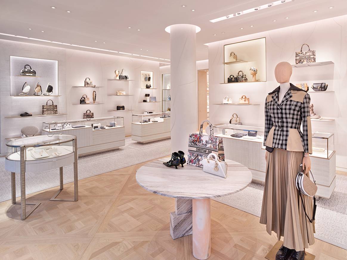 Photo Credits: Nueva boutique de Dior en Oslo, Noruega. Fotografía de cortesía.