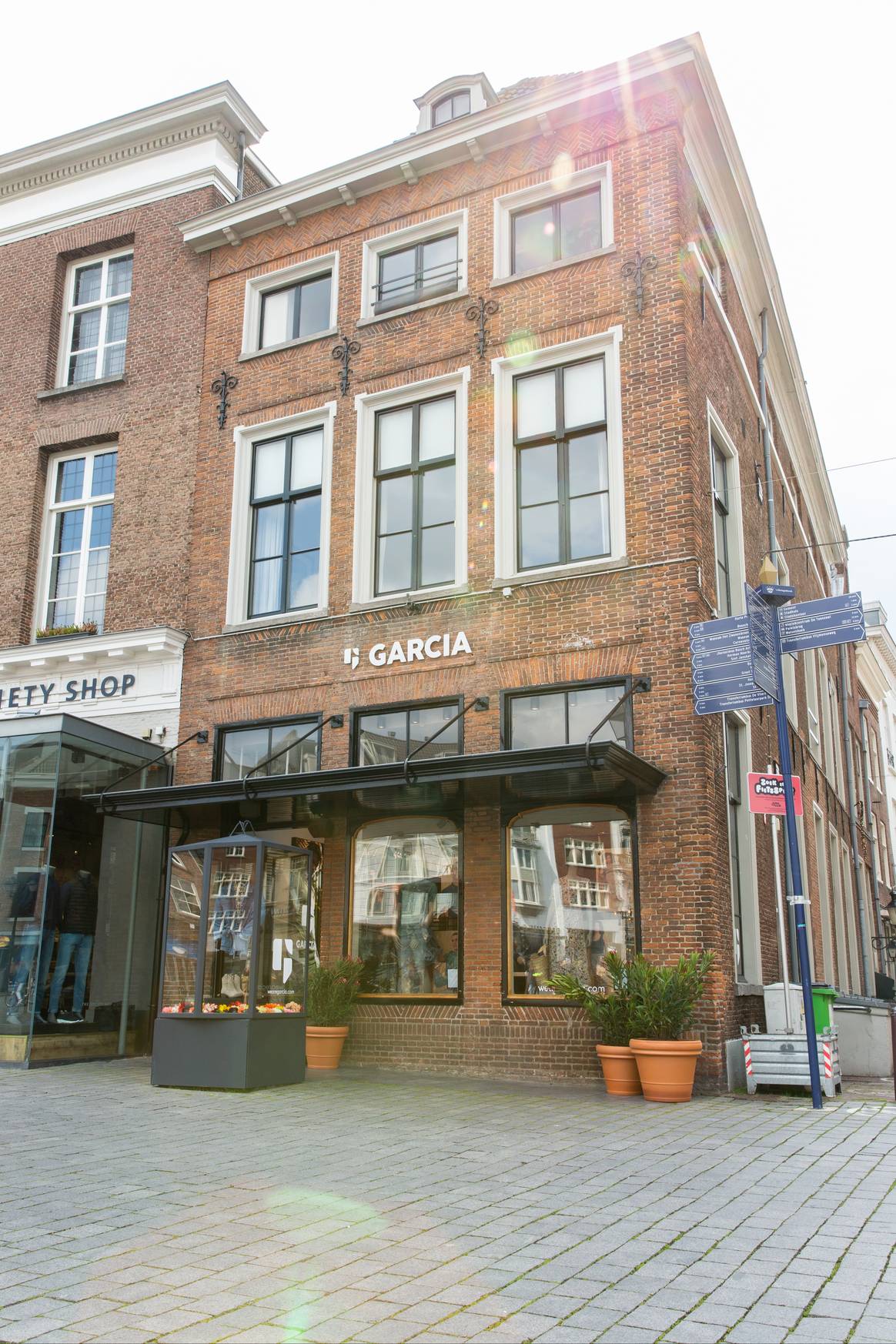 De Garcia-winkel op De Markt in Den Bosch. Beeld via Garcia