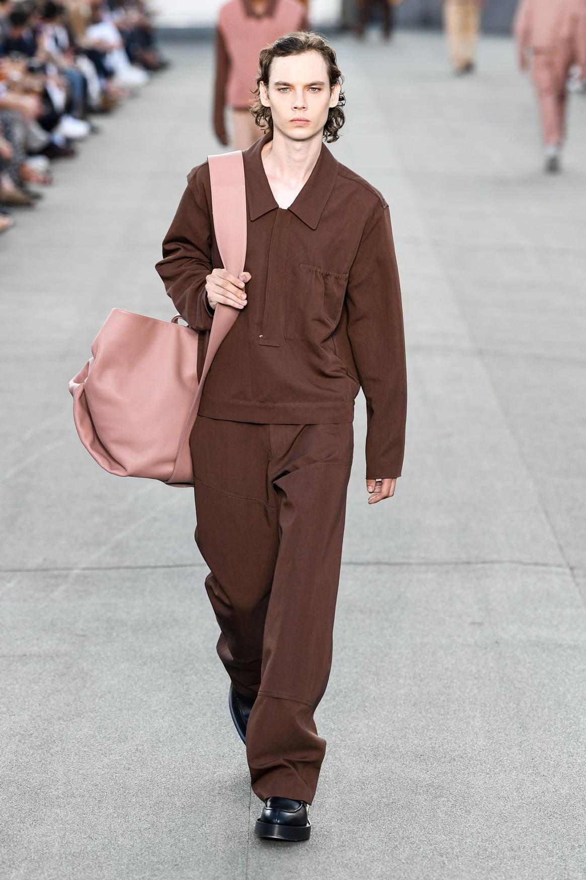 Earth tones at Zegna SS23. Image: Catwalkpictures